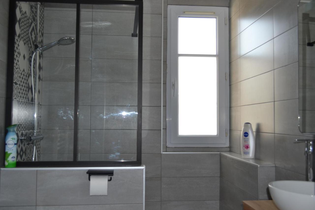 L'Essentiel De Chartres Apartment Bagian luar foto